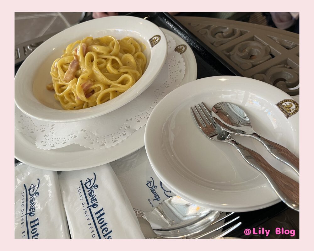 テルメ・ヴェネツィア ミラコスタ ヒポカンピでご飯を注文