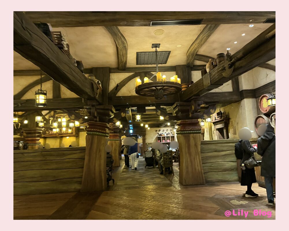 スナグリーダックリング 店内の様子